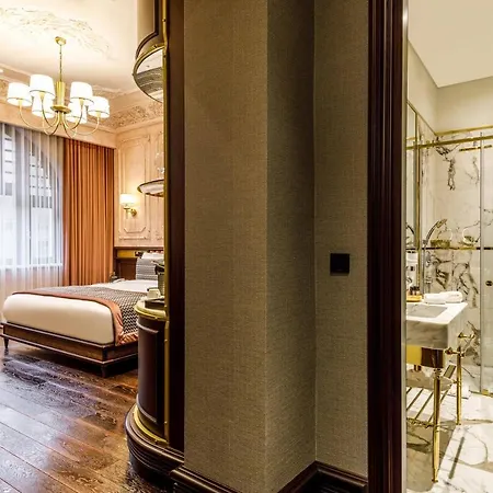 Cronton Design 5*