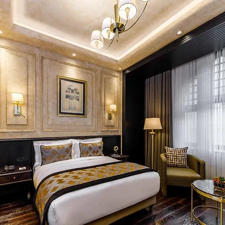 Cronton Design Hotel 5*