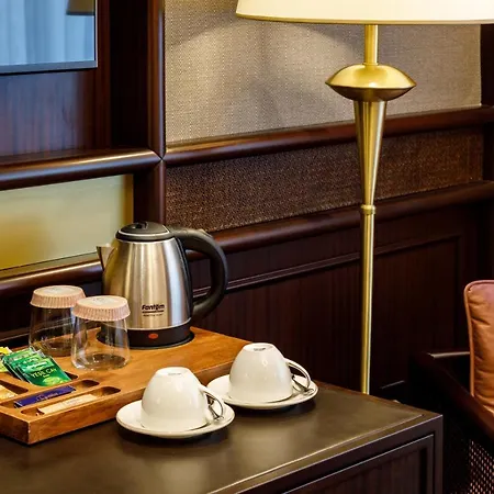 Cronton Design Hotel 5*