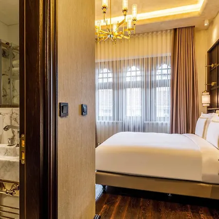 Cronton Design 5* Istanbul