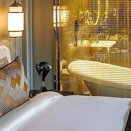 Cronton Design Hotel 5*