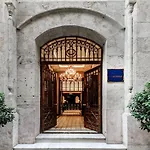 Cronton Design 5*