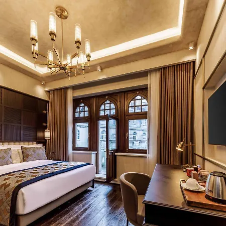 Cronton Design