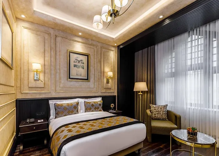 Cronton Design Hotel 5*